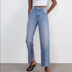 ZARA JEANS | Blogger tik tok influencer favorite